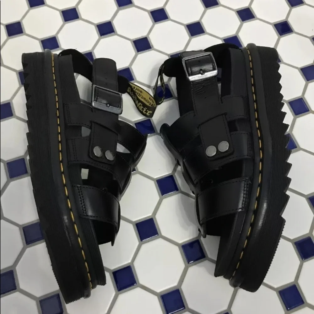 New Dr Martens Terry Sandal 12 or 13 black sandals